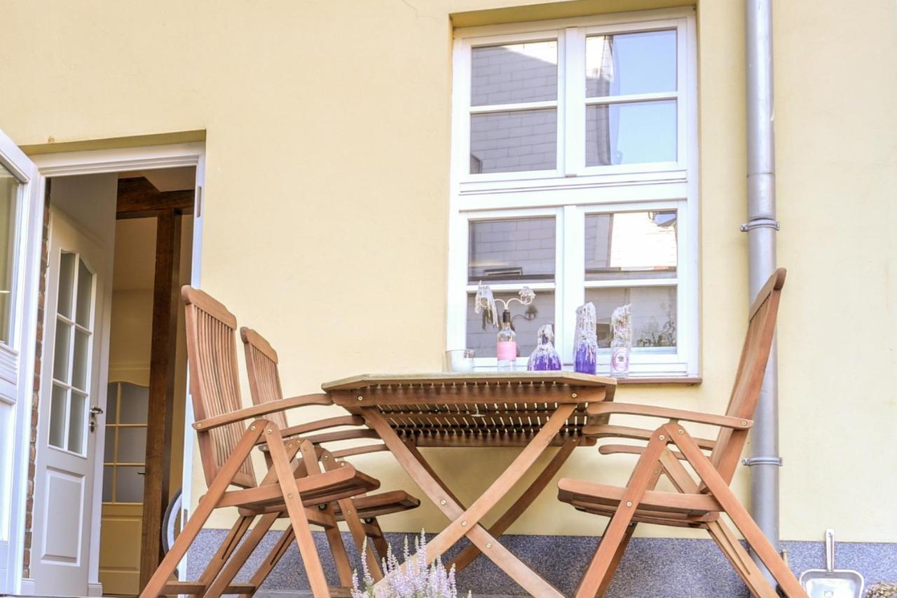 Stadtjuwel Schwerin Luxus Ferienhaus In Der Altstadt Luaran gambar