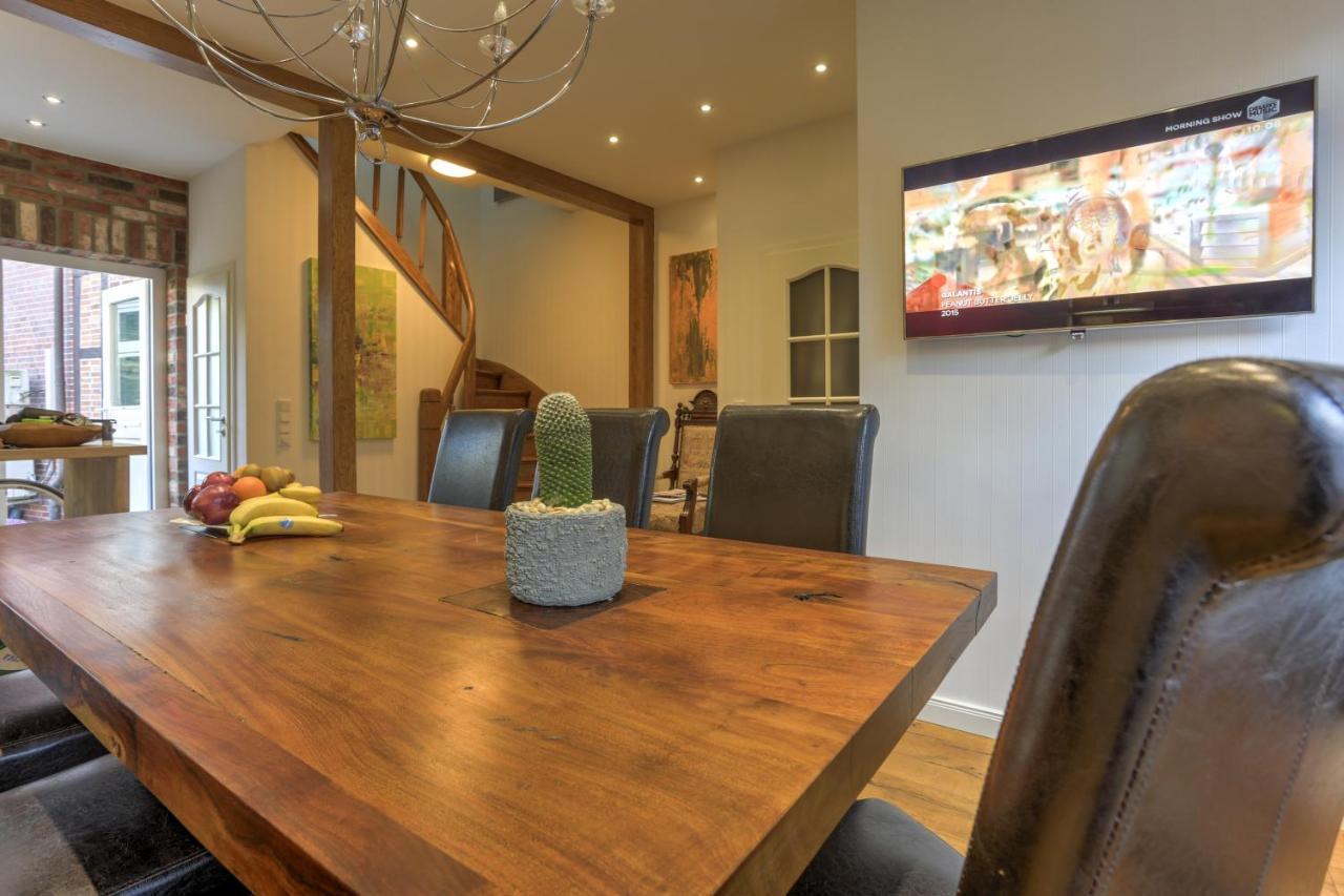 Stadtjuwel Schwerin Luxus Ferienhaus In Der Altstadt Luaran gambar