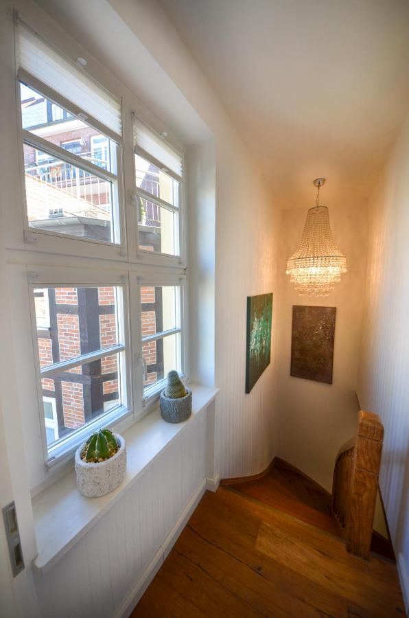 Stadtjuwel Schwerin Luxus Ferienhaus In Der Altstadt Luaran gambar